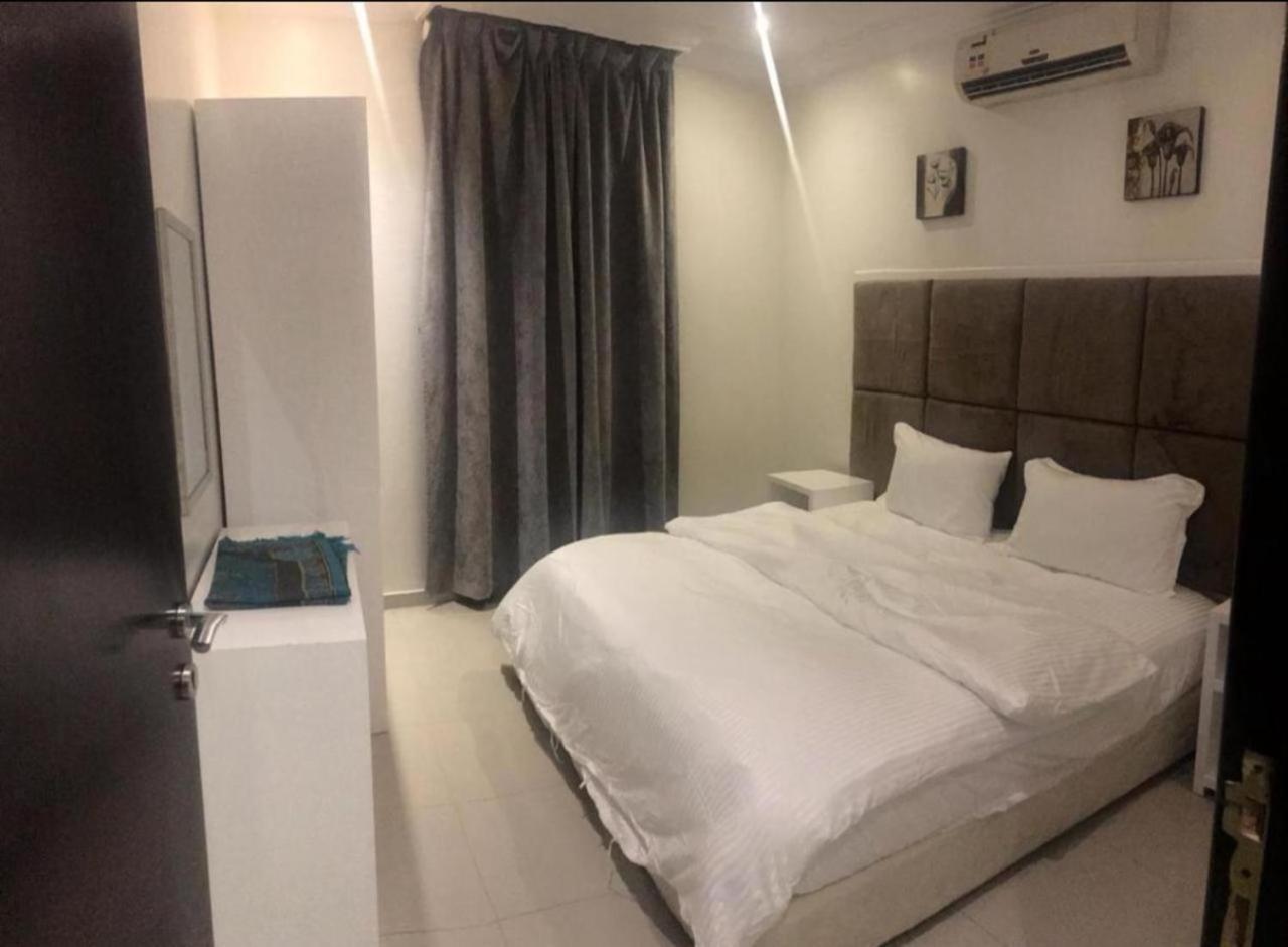 Al Makan 107 Hotel By Al Azmy Rijád Kültér fotó