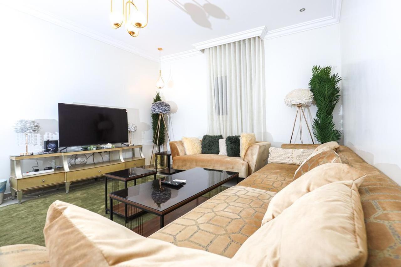 Al Makan 107 Hotel By Al Azmy Rijád Kültér fotó